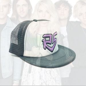 Pop Rock Band R5 | Louder Ross Lynch | trucker hat